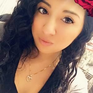 Meet your Posher, Isamar